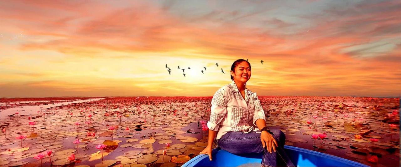 Bua Daeng Homestay Resort Kumphawapi 외부 사진